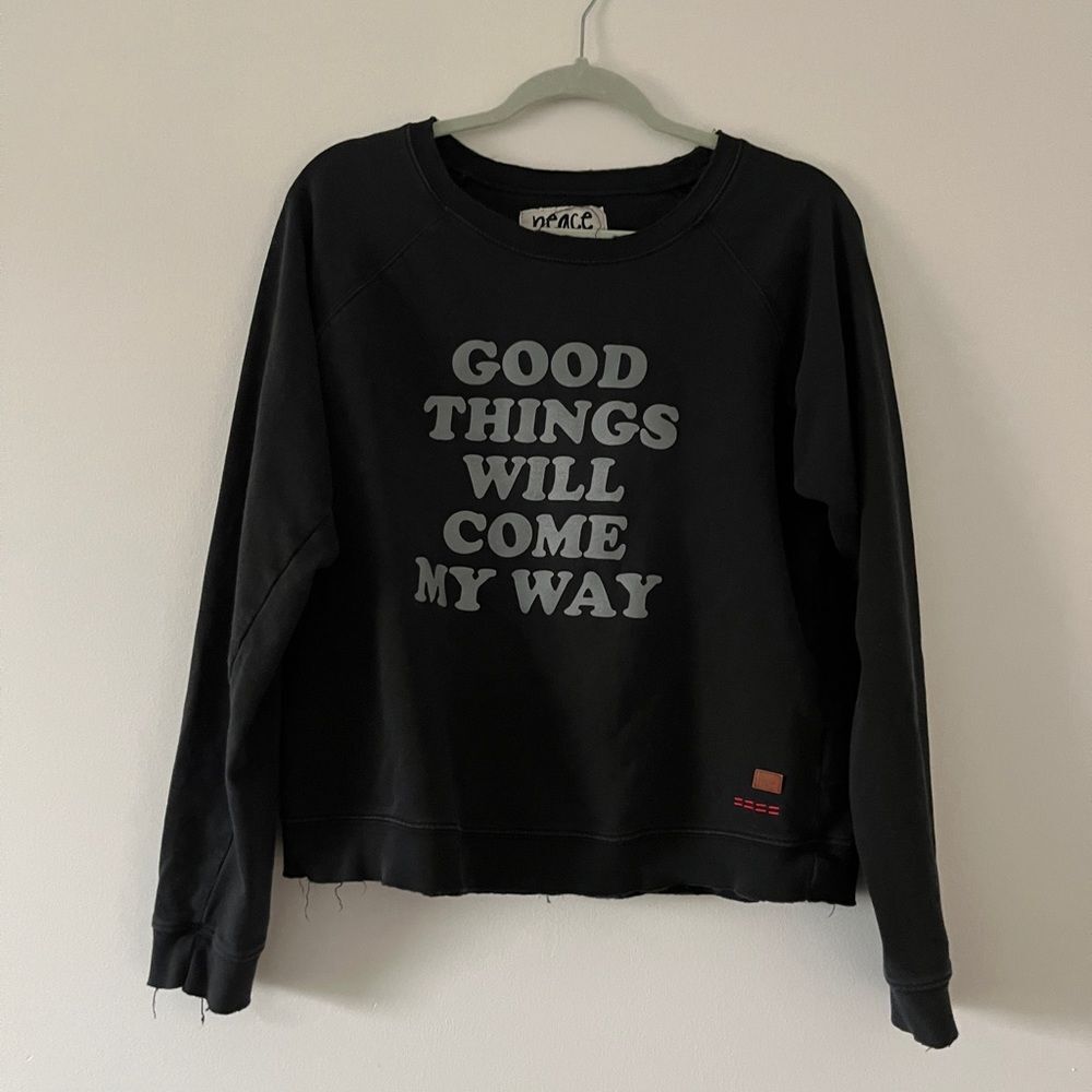 Peace Love World sweatshirt size medium